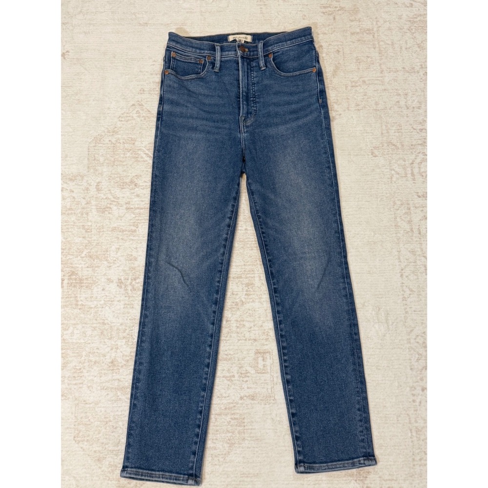 Madewell Straight Leg Jeans in Medium Blue Wash